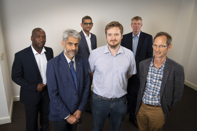 Leeds-based Optimus Vitrum raises €655k to develop unbreakable mobile screens