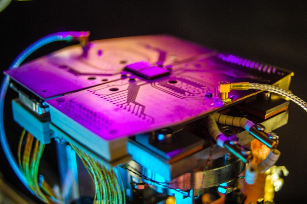 Brighton-based Universal Quantum nabs €4 million to lead the quantum