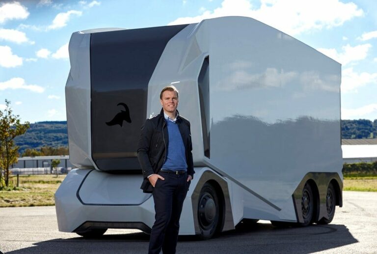 Stockholm-based Einride raises €8.5 million to expand its freight service using driverless e-vehicles