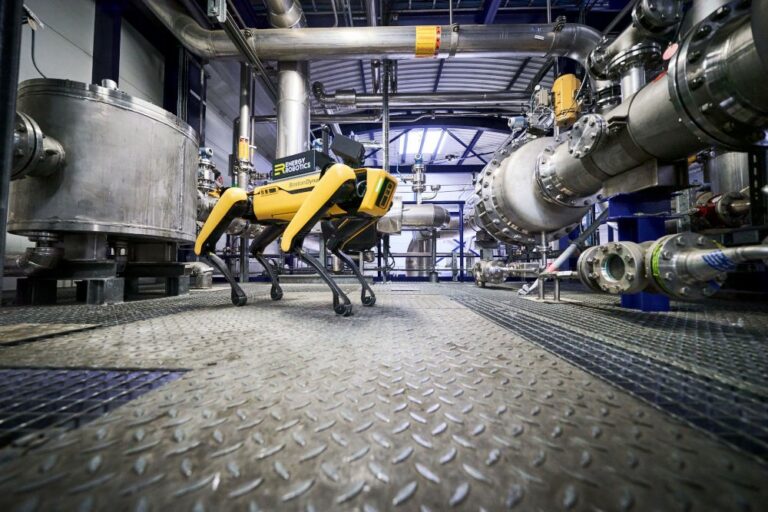 Darmstadt-based Energy Robotics nabs €2 million for its mobile inspection robots