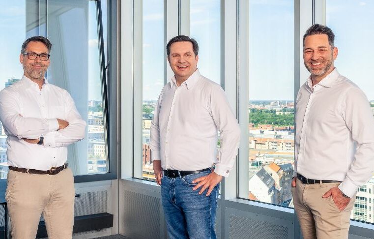 Techmeme: Berlin-based EMnify, which offers a cloud platform for cellular  connectivity in the IoT stack, raises €50M from One Peak, bringing its  total funding to €70M (Patricia Allen/EU-Startups)