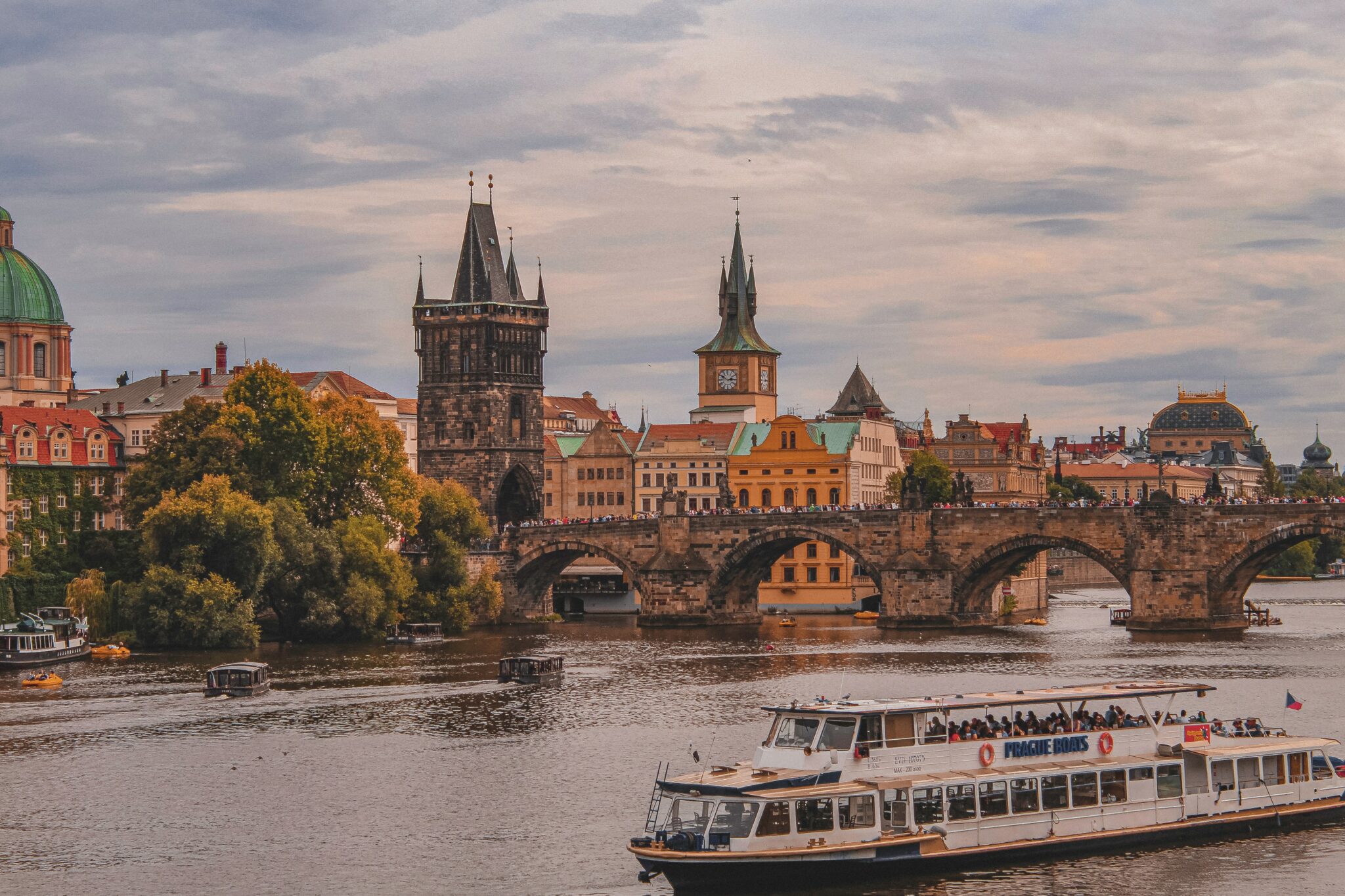 Euro Games Technology makesa start in Czech, office in Prague 